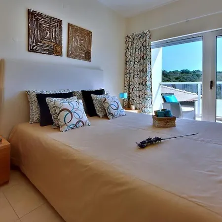 Sleeps 8 Pool Air Con Wifi ヴィラ *